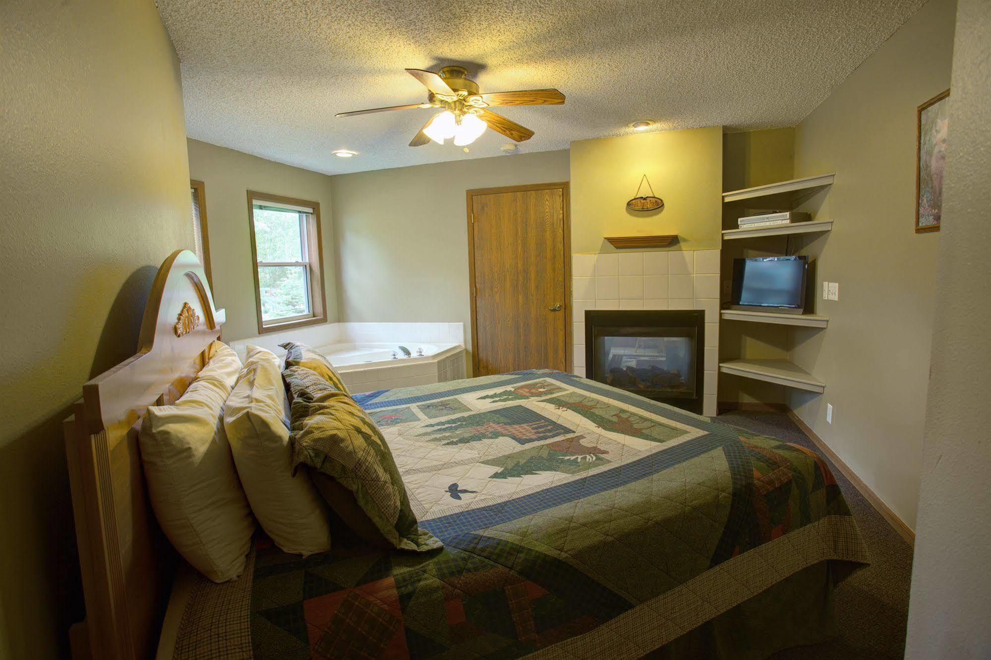 Riverview Pines Villa Estes Park Exterior photo